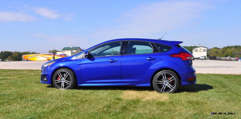 2016 Ford FOCUS ST Kona Blue 52