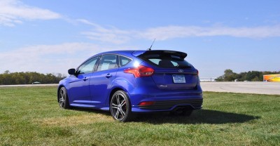 2016 Ford FOCUS ST Kona Blue 60