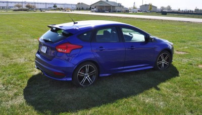 2016 Ford FOCUS ST Kona Blue 78