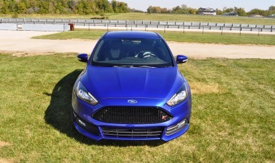 2016 Ford FOCUS ST Kona Blue 9