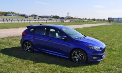 2016 Ford FOCUS ST Kona Blue 90