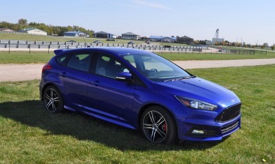 2016 Ford FOCUS ST Kona Blue 92