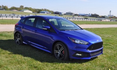 2016 Ford FOCUS ST Kona Blue 94