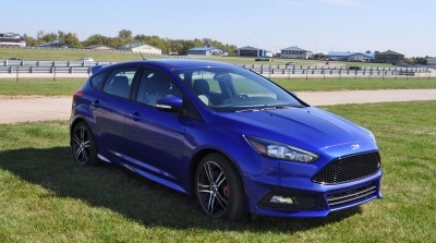 2016 Ford FOCUS ST Kona Blue 95