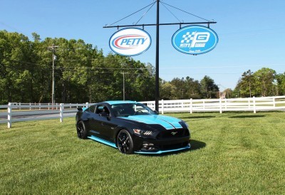 2016 Ford Mustang GT King Edition Black 2