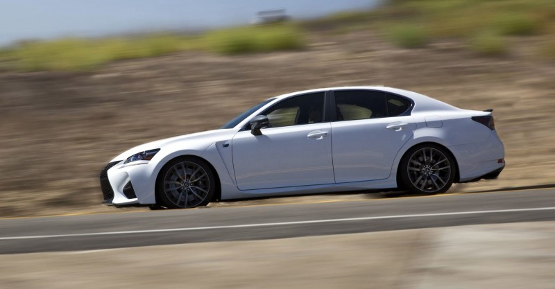 2016 Lexus GS-F 17