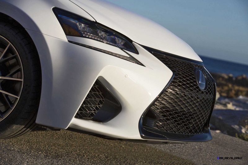 2016 Lexus GS-F 29