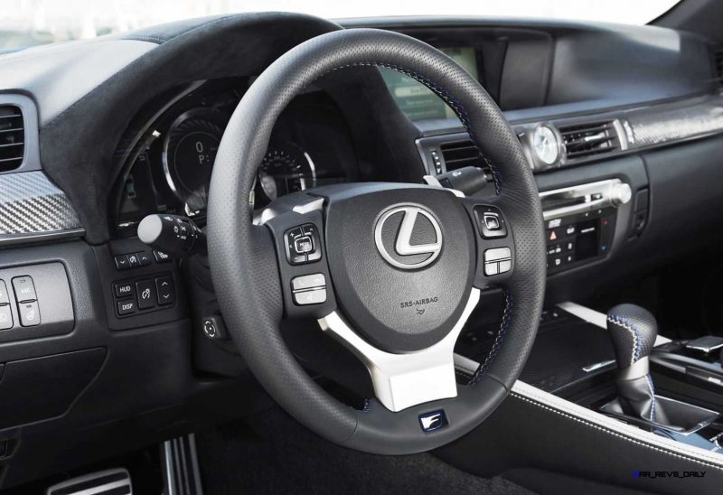 2016_Lexus_GS_F_038_89303DEB452966FF7EED4BDAE7754AD114EFE3BC