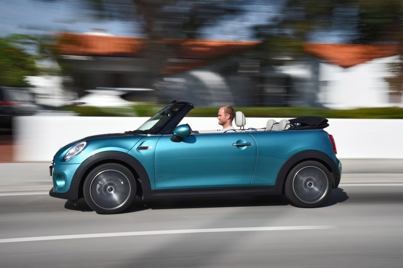 2017 MINI Convertible 14