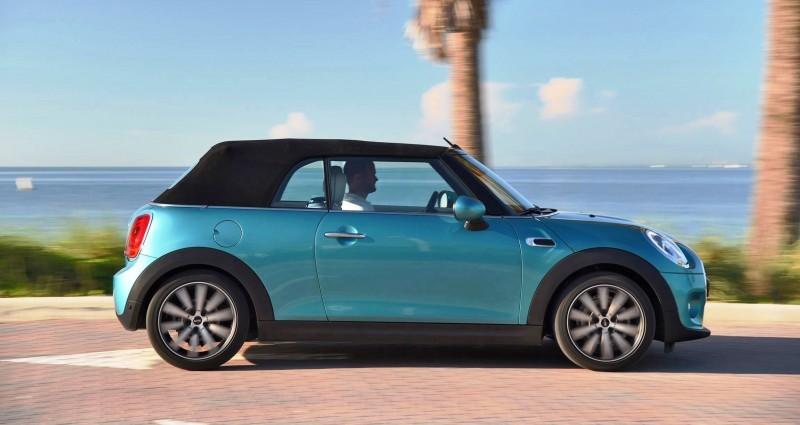 2017 MINI Convertible 7