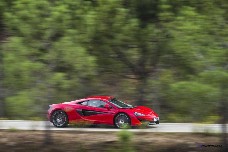 5925McLaren-570S-Coupe---Vermillion-Red-006