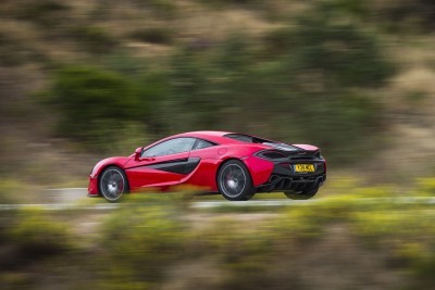 5927McLaren-570S-Coupe---Vermillion-Red-008