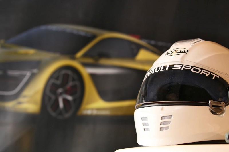 Renaultsport RS01 33