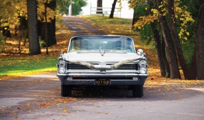 1963 Pontiac Bonneville 'Roy Rogers' Nudie Mobile 10