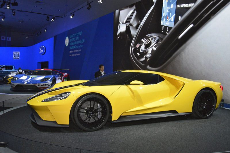 2015 LA Auto SHow Pictures 12