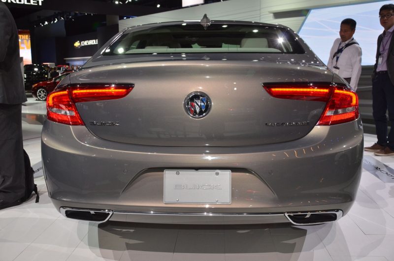 2015 LA Auto Show Photos 57