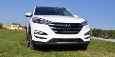 2016 Hyundai TUCSON Limited 1