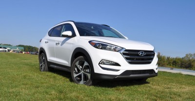 2016 Hyundai TUCSON Limited 1