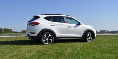 2016 Hyundai TUCSON Limited 1