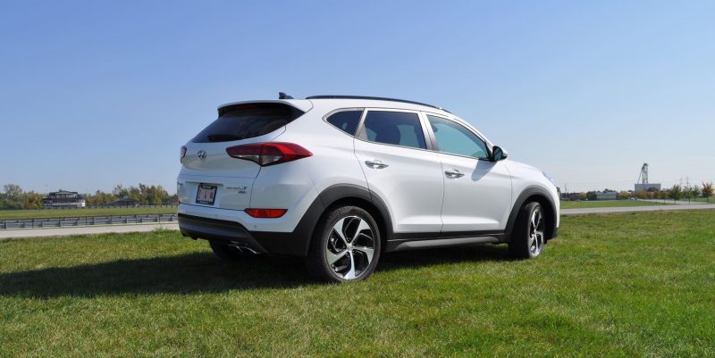 2016 Hyundai TUCSON Limited 1