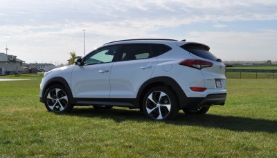 2016 Hyundai TUCSON Limited 1