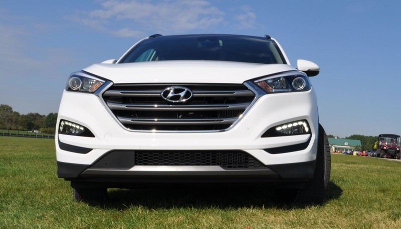 2016 Hyundai TUCSON Limited 1