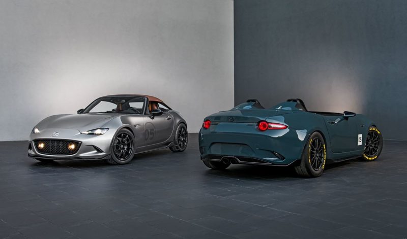 2016 Mazda MX-5 Spyder Versus MX-5 Speedster Concepts 3