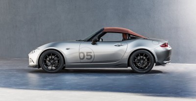 2016 Mazda MX-5 Spyder Versus MX-5 Speedster Concepts 9