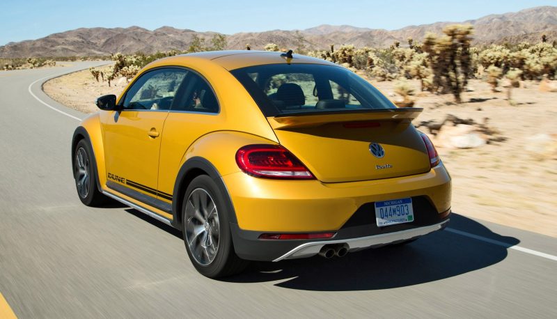 2016 Volkswagen Beetle DUNE Editions 12