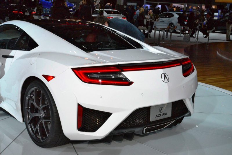 2017 Acura NSX white 1