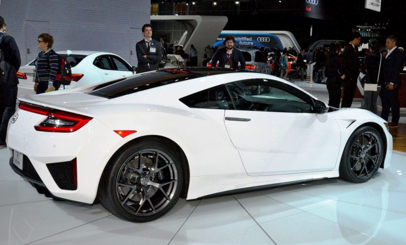 2017 Acura NSX white 6