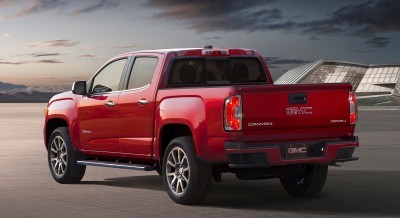 2017-GMC-Canyon-Denali-003