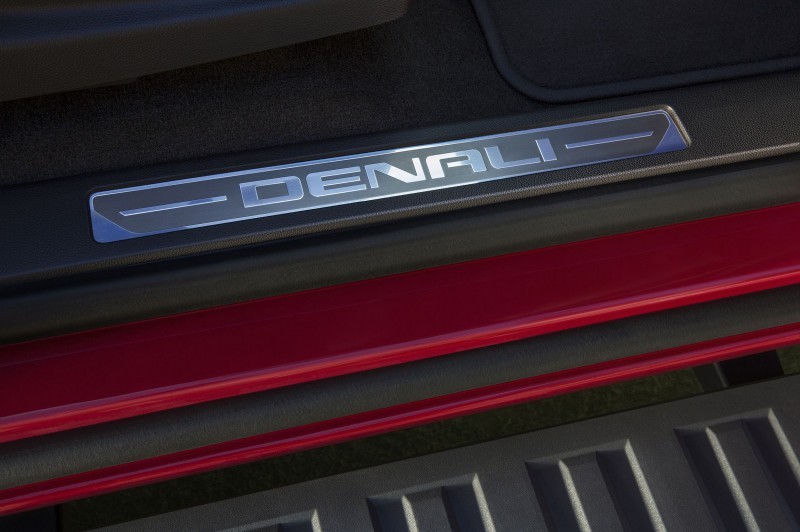 2017 GMC Canyon Denali​