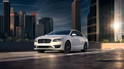 2017 Lincoln MKZ 18