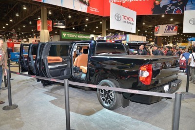 SEMA 2015 - Showfloor Mega Gallery in 288 Photos 151