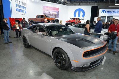 SEMA 2015 - Showfloor Mega Gallery in 288 Photos 160