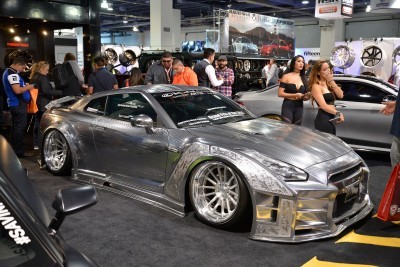 SEMA 2015 - Showfloor Mega Gallery in 288 Photos 173