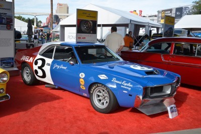 SEMA 2015 - Showfloor Mega Gallery in 288 Photos 23