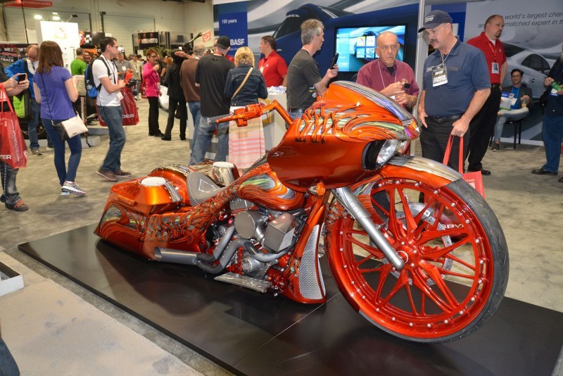 SEMA 2015 - Showfloor Mega Gallery in 288 Photos 61