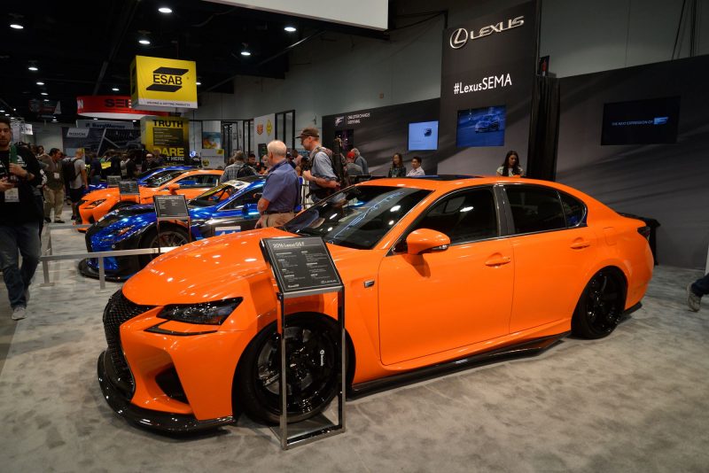 SEMA 2015 - Showfloor Mega Gallery in 288 Photos 66