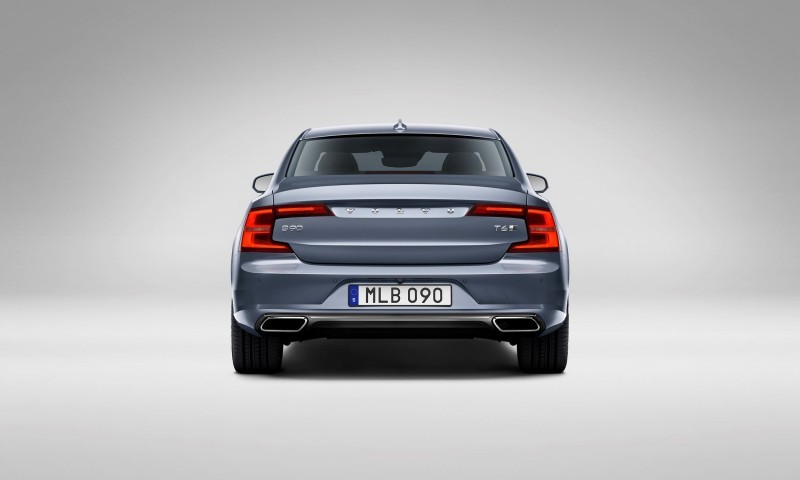 171082_Rear_Volvo_S90_Mussel_Blue