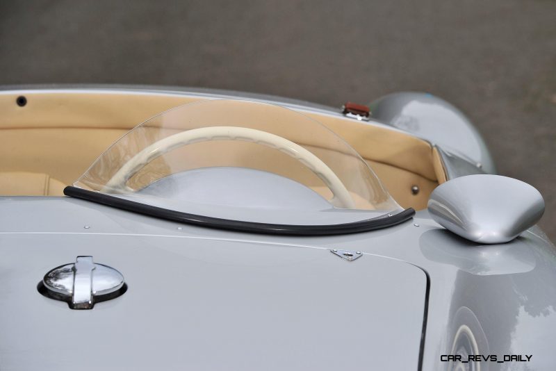 1955 Porsche 550 SPYDER 11