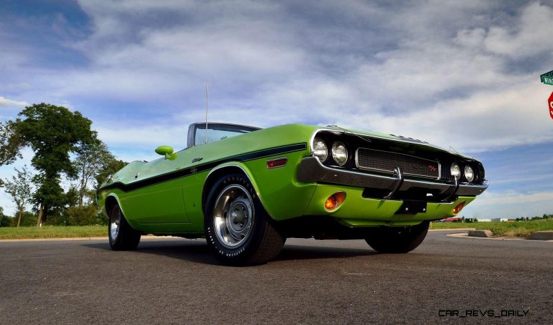 1970 Dodge Hemi Challenger RT Convertible 12