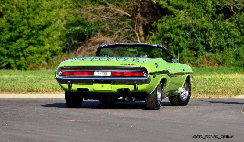 1970 Dodge Hemi Challenger RT Convertible 3