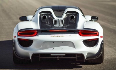 2015 Porsche 918 Spyder Weissach Pack 12