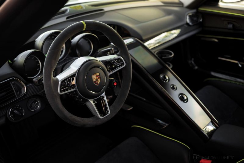 2015 Porsche 918 Spyder Weissach Pack 14