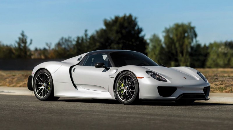 2015 Porsche 918 Spyder Weissach Pack 34