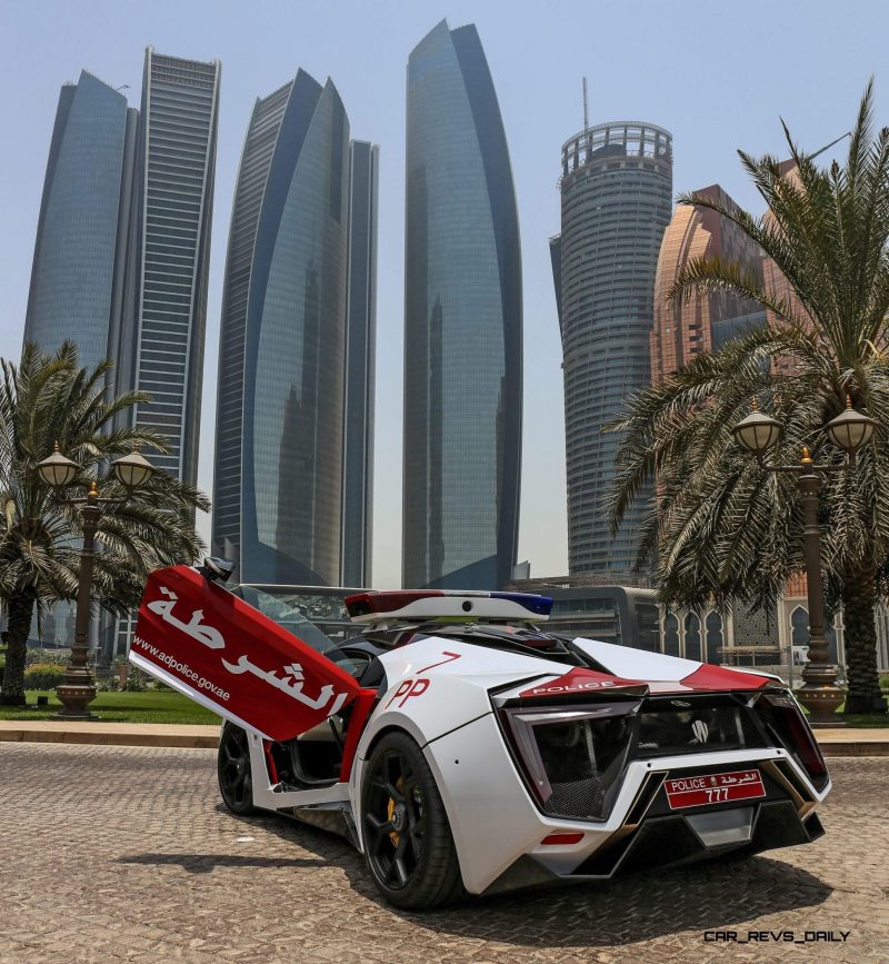 2015 W Motors LYKAN HyperSport Abu Dhabi 5