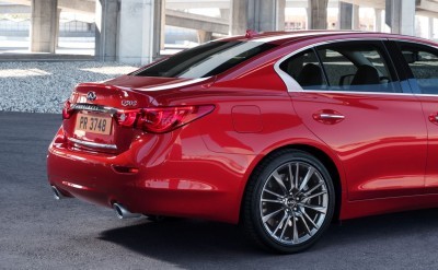 2016_Infiniti_Q50_02-crop54