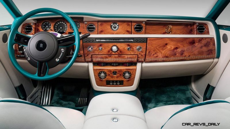 UFC Champ Conor McGregor Gets A 2015 Rolls-Royce Phantom Drophead 2